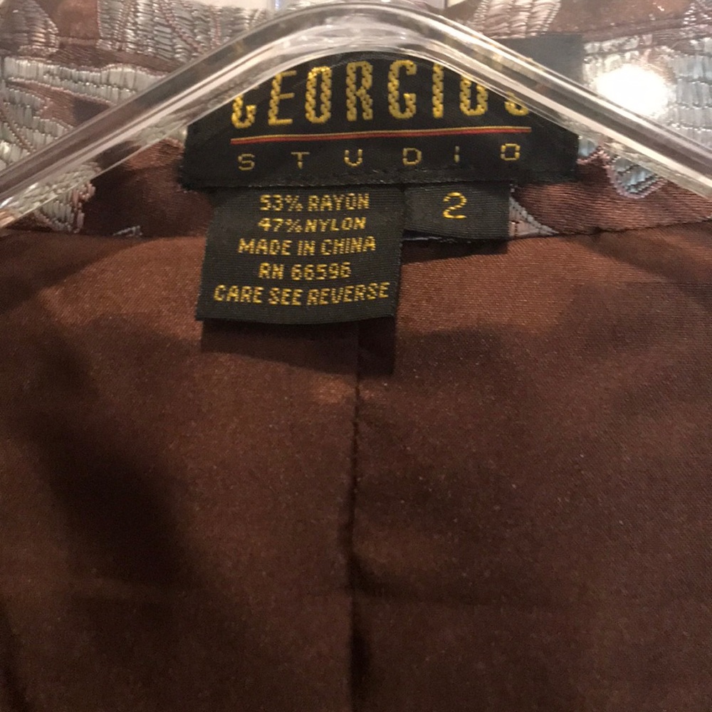 Gorgeous blazer coat, in new condition. - Picture 4 of 6